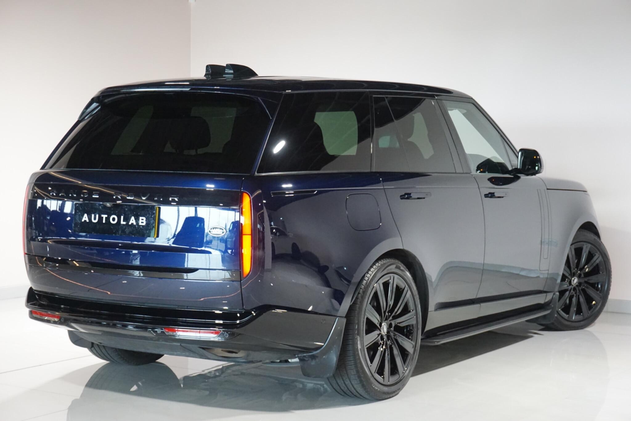 Land Rover Range Rover 3.0 P440e 38.2kWh HSE SUV 5dr Petrol Plug-in Hybrid Auto 4WD Euro 6 (s/s) (440 ps)